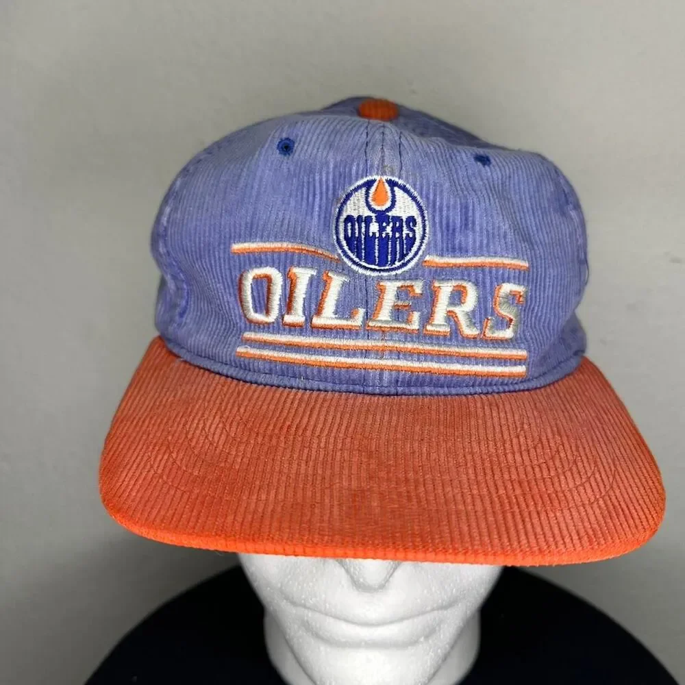 Vintage Corduroy Edmonton Oilers snapback